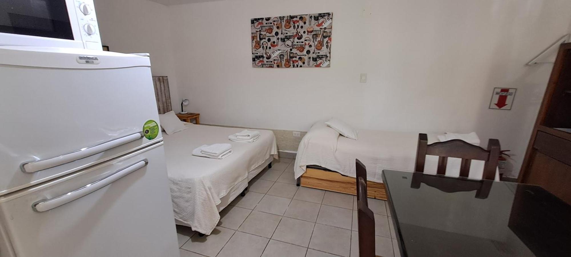 Departamentos Av. Uruguay - Apartamento Salta