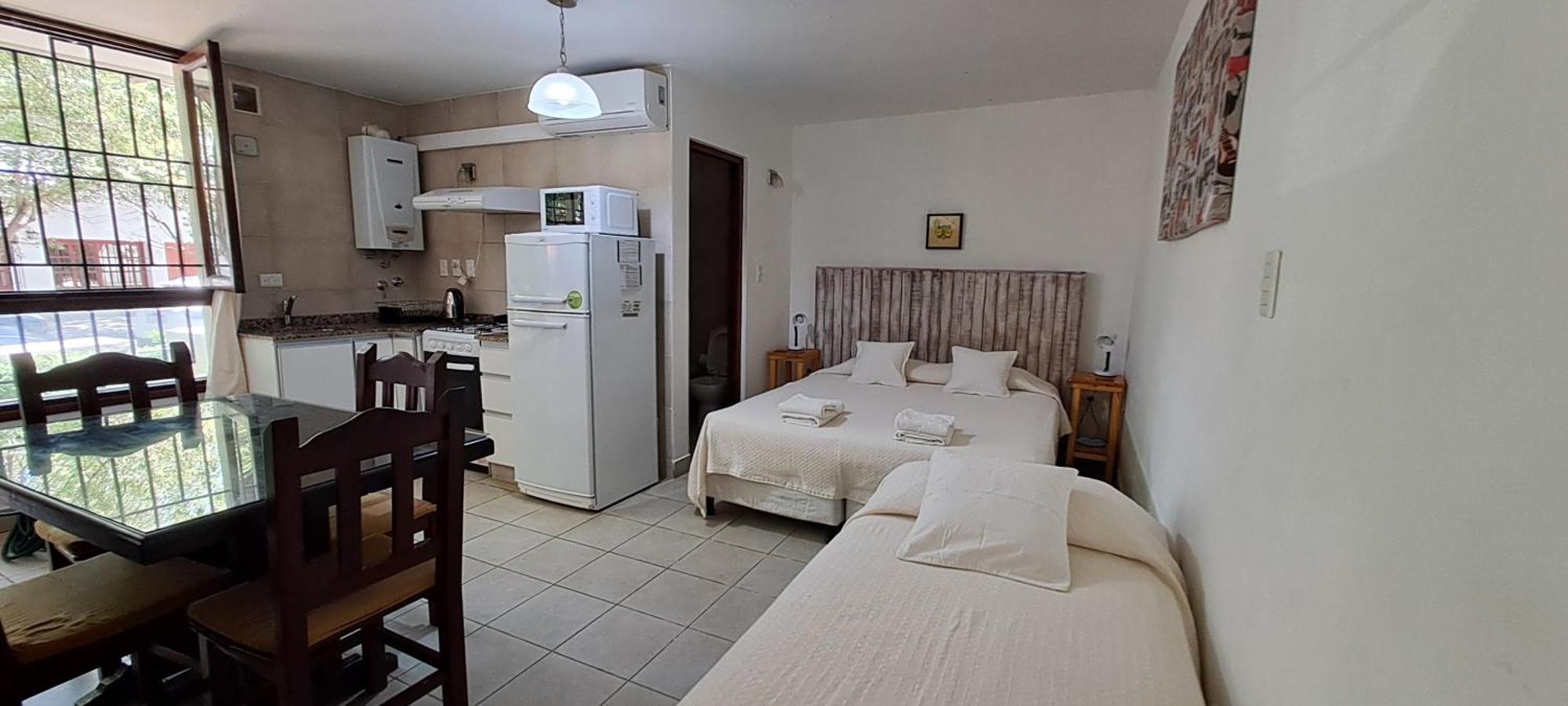 Departamentos Av. Uruguay - * Salta