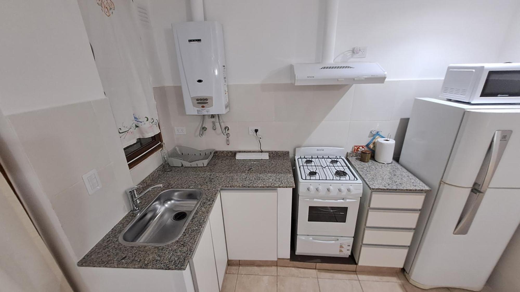 Departamentos Av. Uruguay - Apartamento Salta